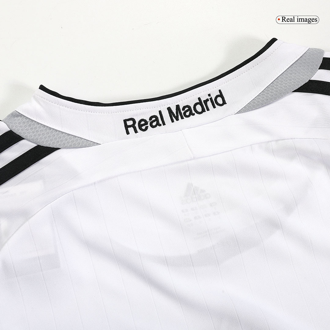 Real Madrid SERGIO RAMOS #4 Home Soccer Jersey Retro 2006/07