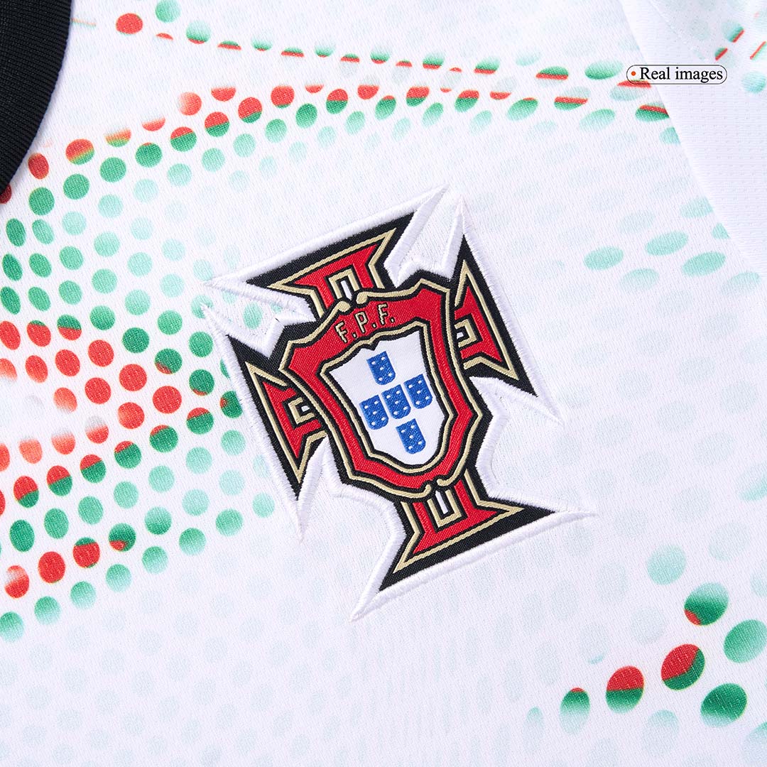 Portugal RONALDO #7 Away Soccer Jersey 2025