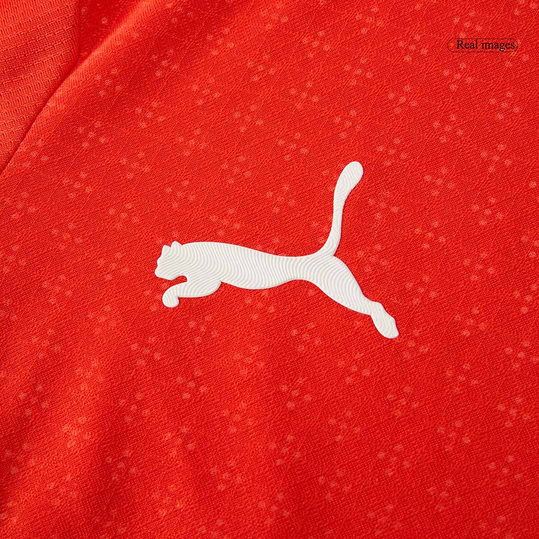 Portugal RONALDO #7 Home Soccer Jersey Authentic 2025