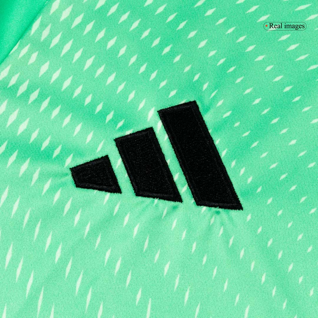 Bayern Munich Goalkeeper Soccer Jersey 25/26 Green
