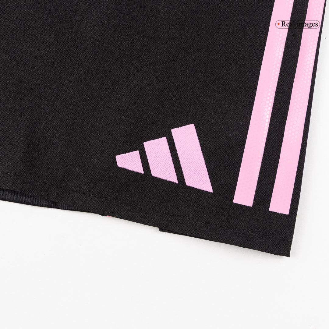 Juventus Home Soccer Shorts Authentic 2025/26